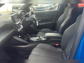 Used Peugeot 2008 2024 for sale - 75266051: Photo