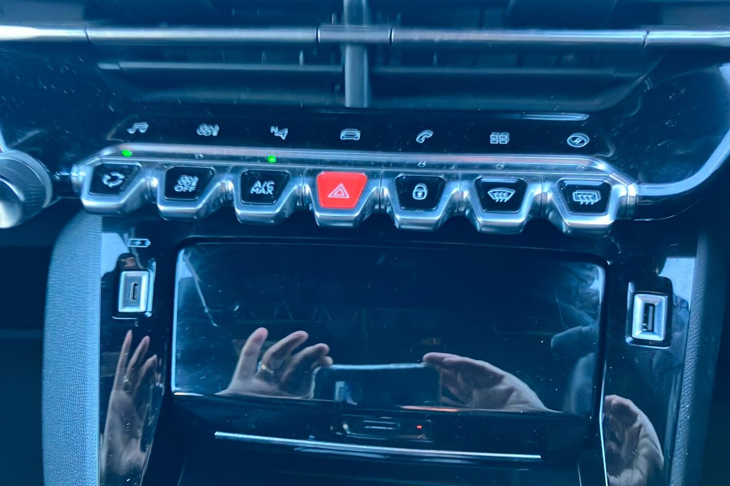 Used Peugeot 208 2022 for sale - 77086276: Photo 25