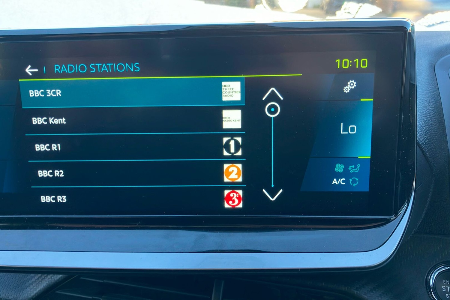 Used Peugeot 208 2022 for sale - 77086276: Photo 32