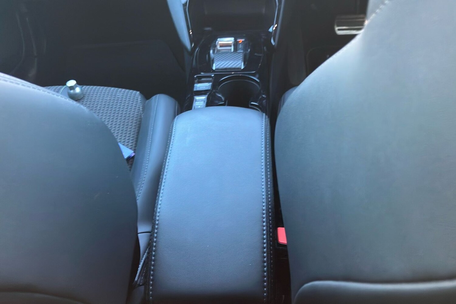 Used Peugeot 208 2022 for sale - 77086276: Photo 40