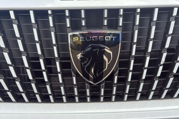 Used Peugeot 2008 2024 for sale - 75266053: Photo 23