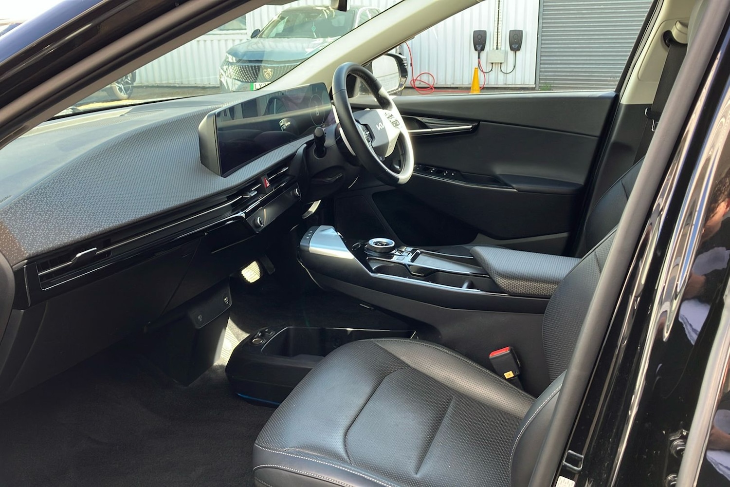 Used Kia EV6 2022 for sale - 77998141: Photo 3