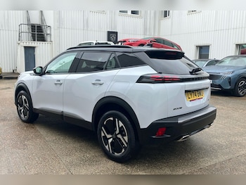 Used Peugeot 2008 2024 for sale - 75313315: Photo