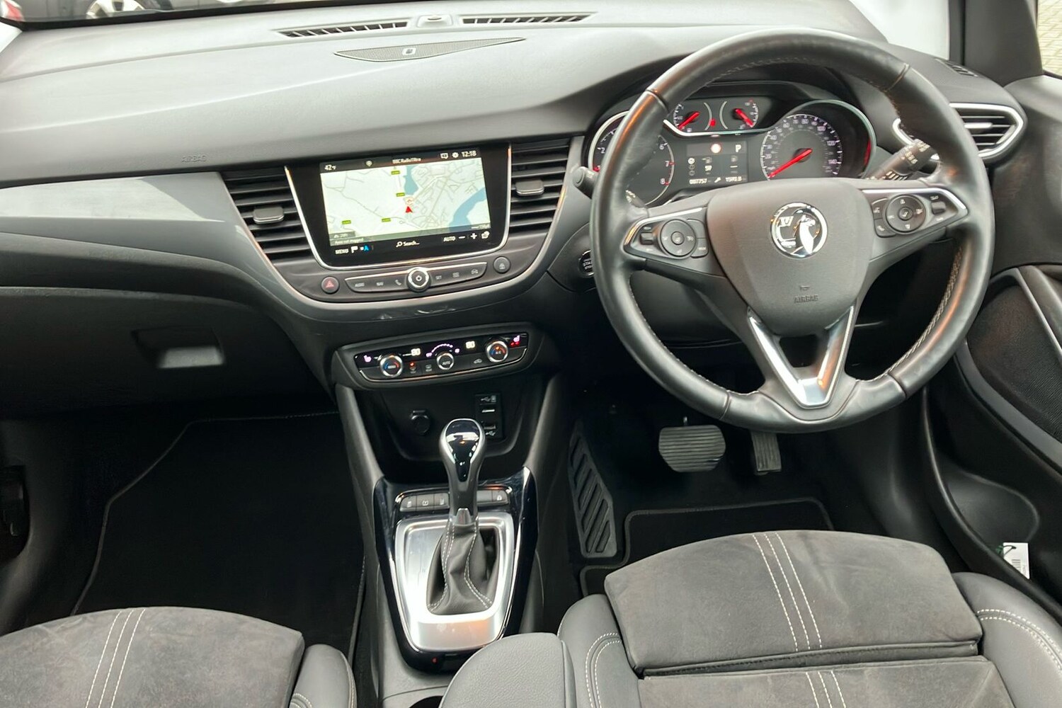 Used Vauxhall Crossland 2022 for sale - 76665989: Photo 11