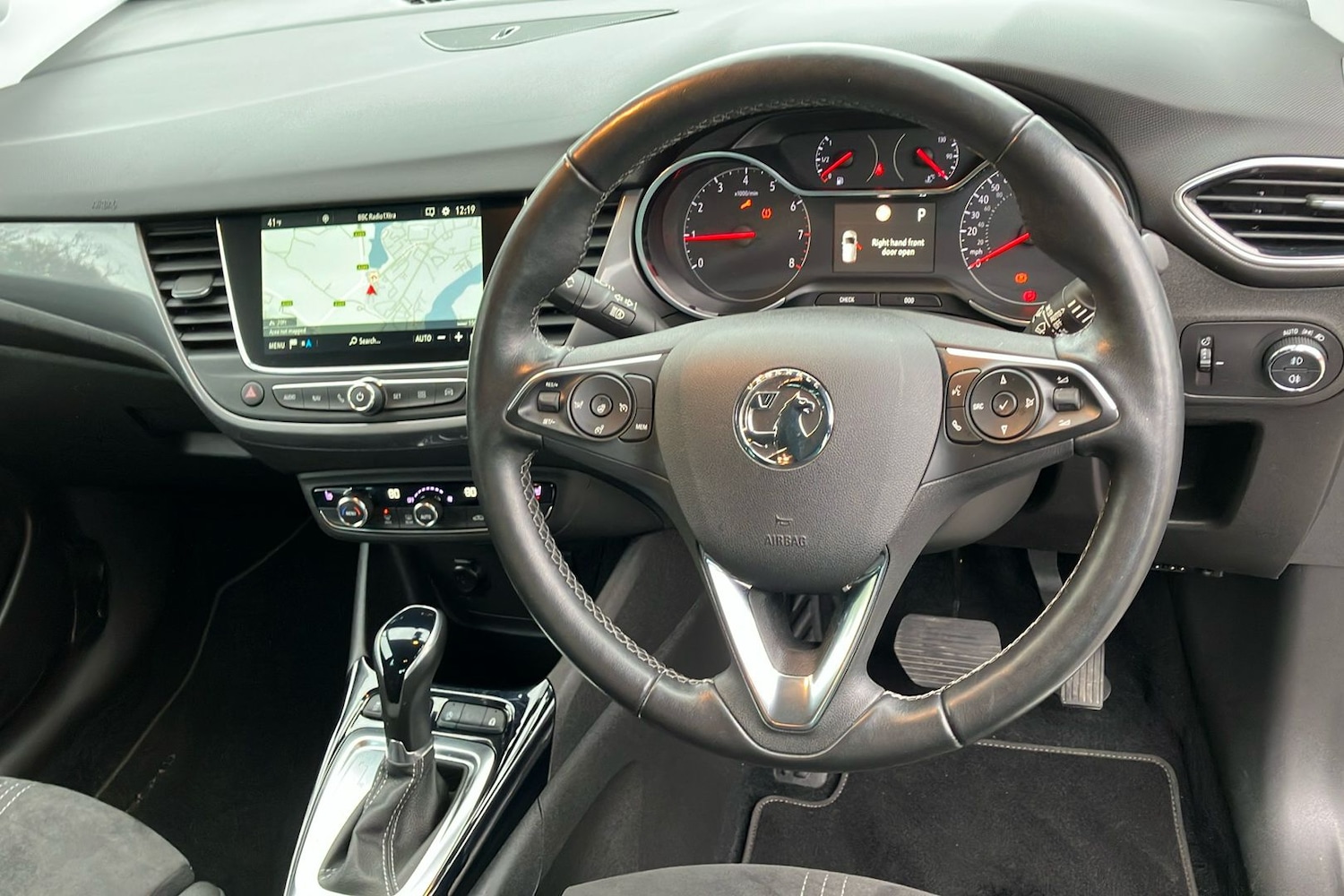 Used Vauxhall Crossland 2022 for sale - 76665989: Photo 13