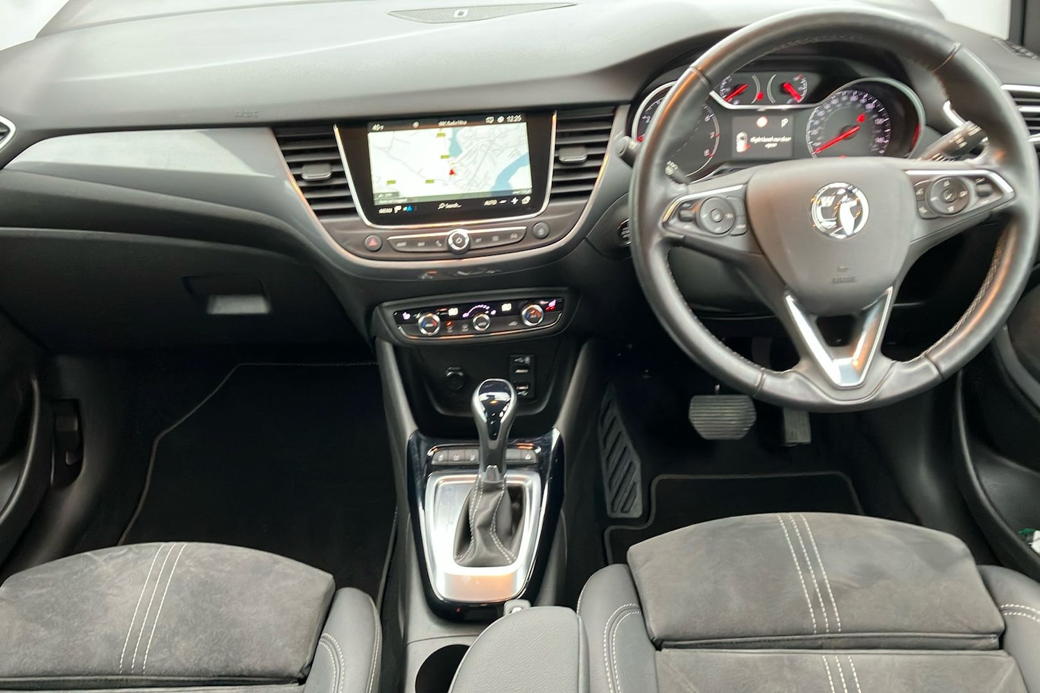 Used Vauxhall Crossland 2022 for sale - 76665989: Photo 50