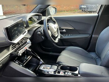 Used Peugeot 2008 2025 for sale - 77392514: Photo