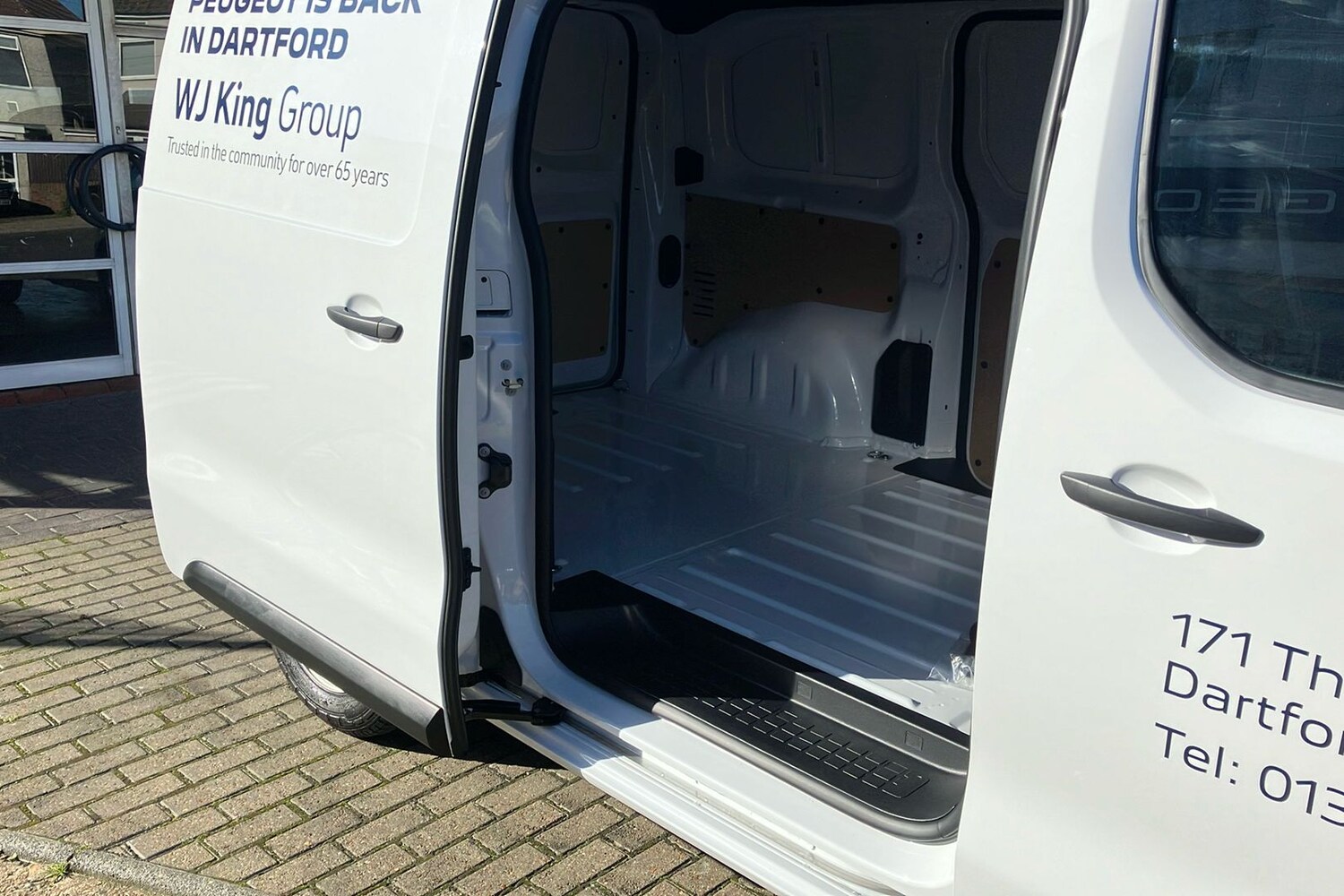 Used Peugeot e-Expert 2025 for sale - 76364284: Photo 27