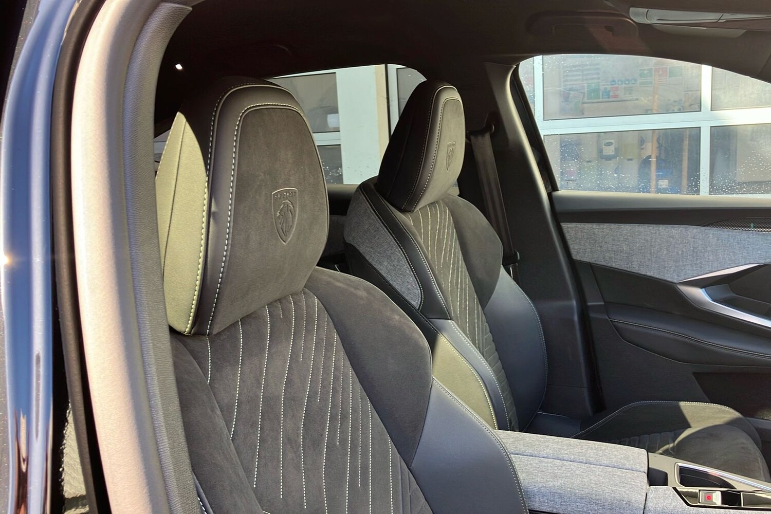 Used Peugeot 3008 2024 for sale - 77886587: Photo 30