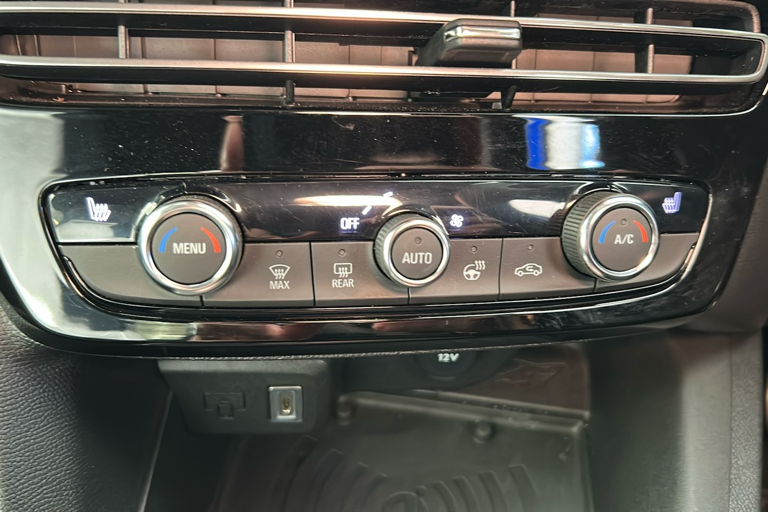 Used Vauxhall Mokka 2025 for sale - 76694079: Photo 15