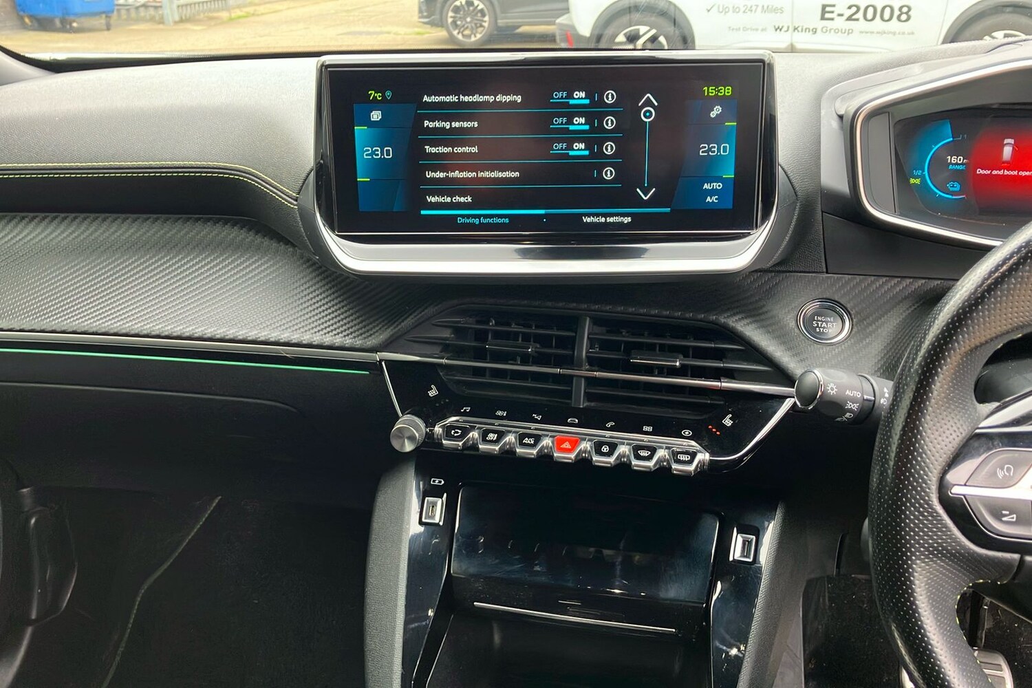 Used Peugeot E-2008 2022 for sale - 77681638: Photo 25