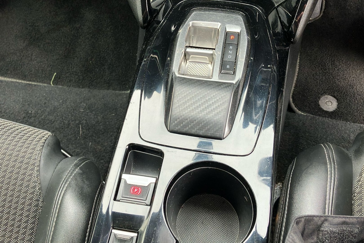 Used Peugeot E-2008 2022 for sale - 77681638: Photo 26