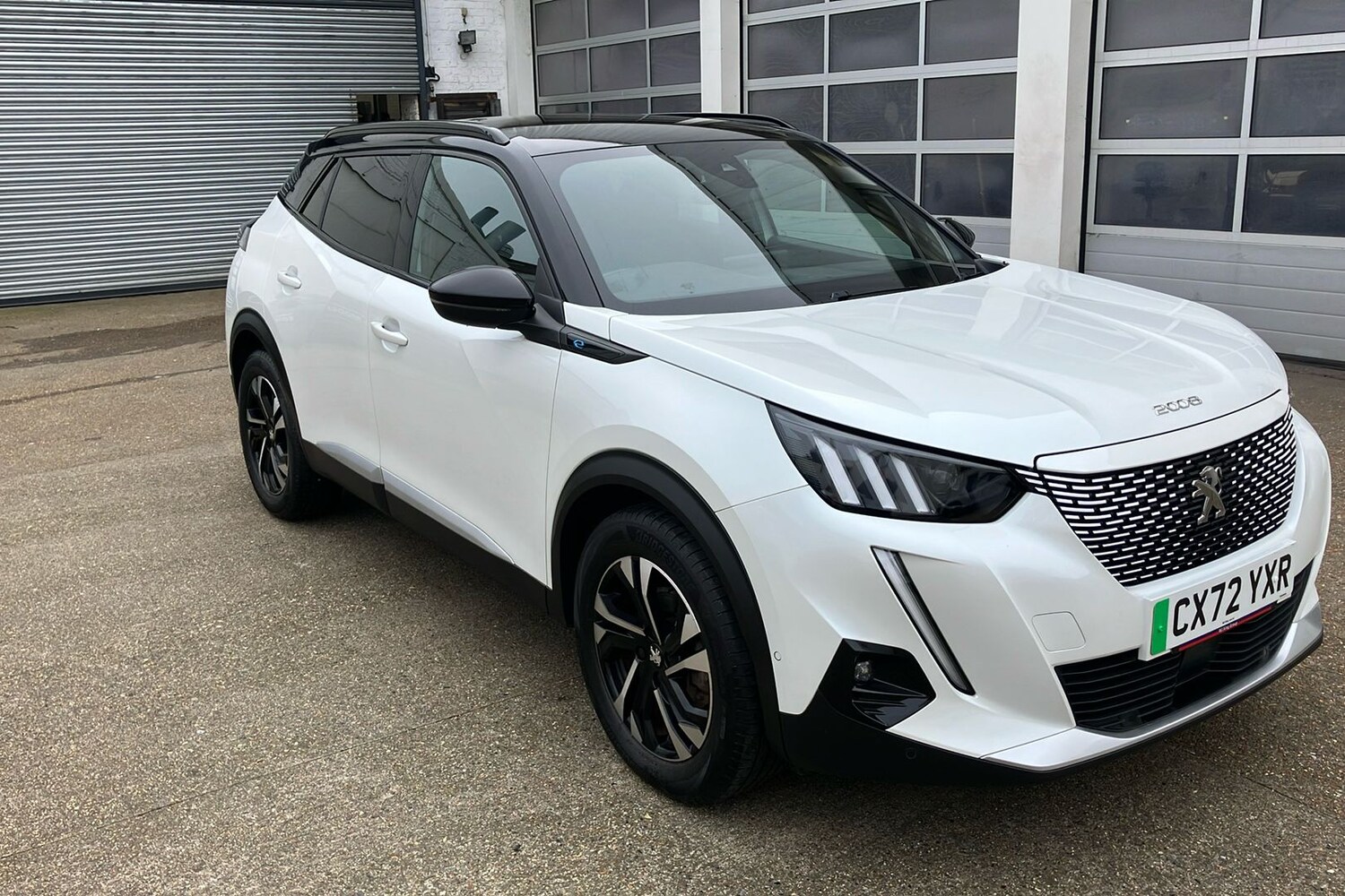 Used Peugeot E-2008 2022 for sale - 77681638: Photo 48