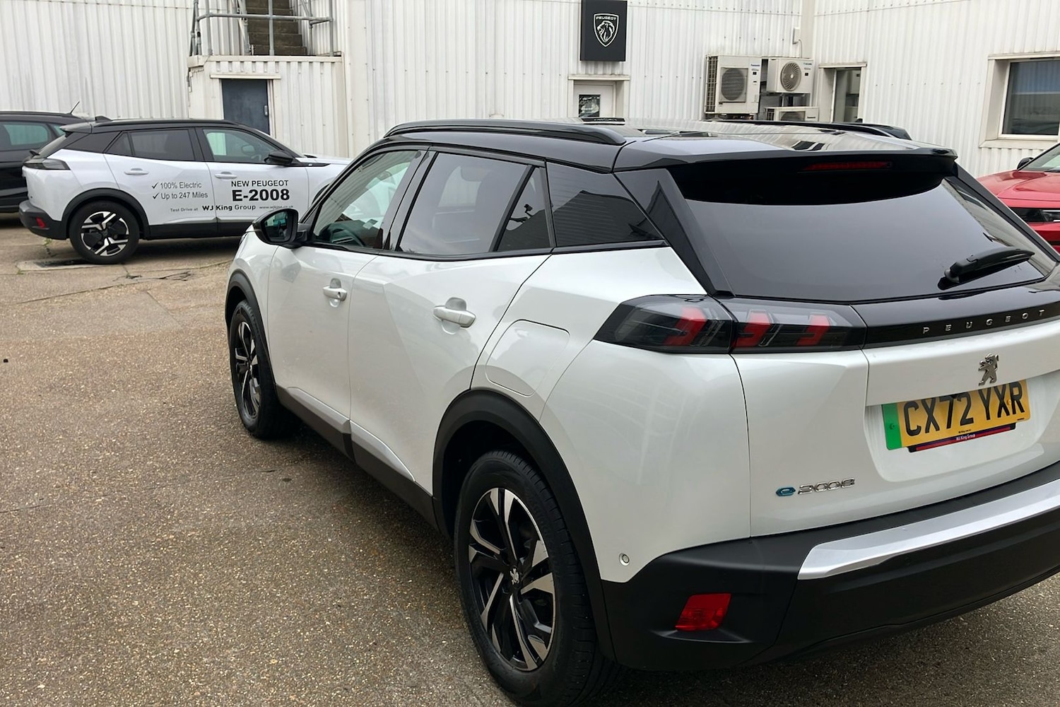 Used Peugeot E-2008 2022 for sale - 77681638: Photo 51