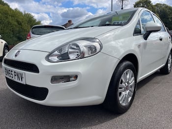 Used Fiat Punto 2015 for sale - 79608122: Photo
