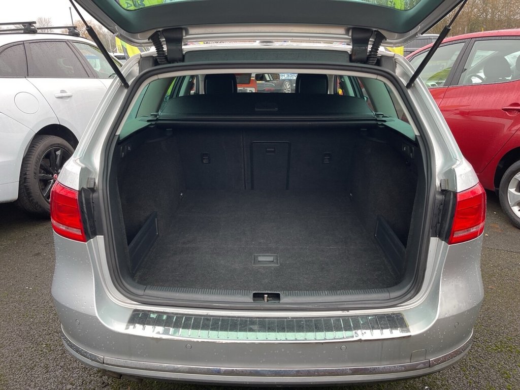 Used Volkswagen Passat 2011 for sale - 77668969: Photo 8