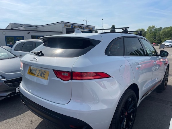 Used Jaguar F-Pace 2016 for sale - 74675810: Photo 8