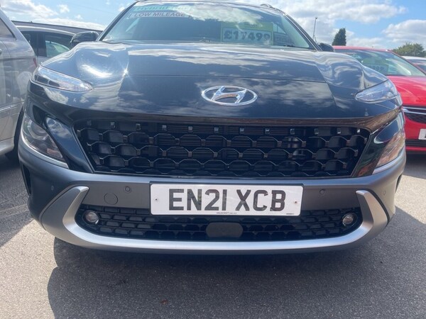 Used Hyundai KONA 2021 for sale - 75528192: Photo 2