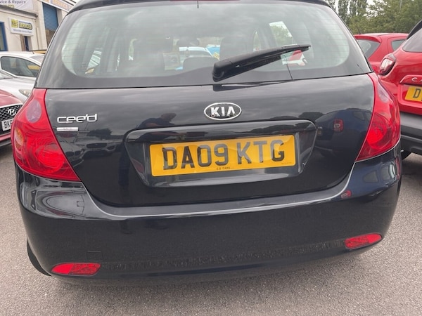 Used Kia Ceed 2009 for sale - 75320516: Photo 8