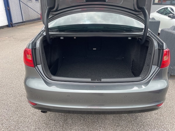 Used Volkswagen Jetta 2013 for sale - 75347285: Photo 9
