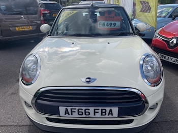 Used MINI Convertible 2016 for sale - 79574581: Photo