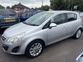 2011 (61) - 1.4 16V SE Hatchback 5dr Petrol Auto Euro 5 (100 ps)