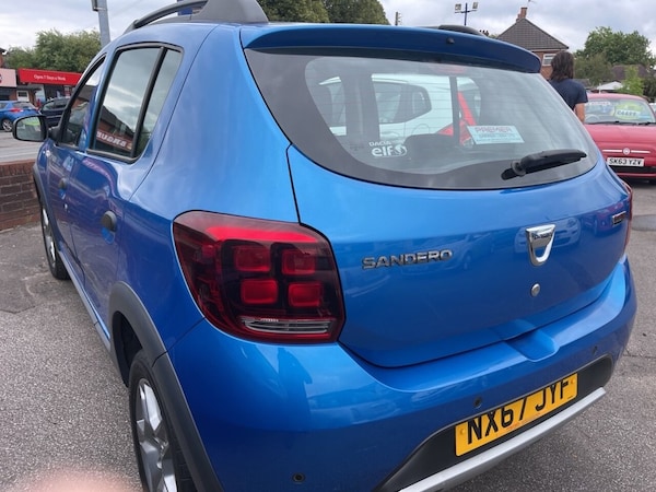 Used Dacia Sandero Stepway 2017 for sale - 75320369: Photo 5