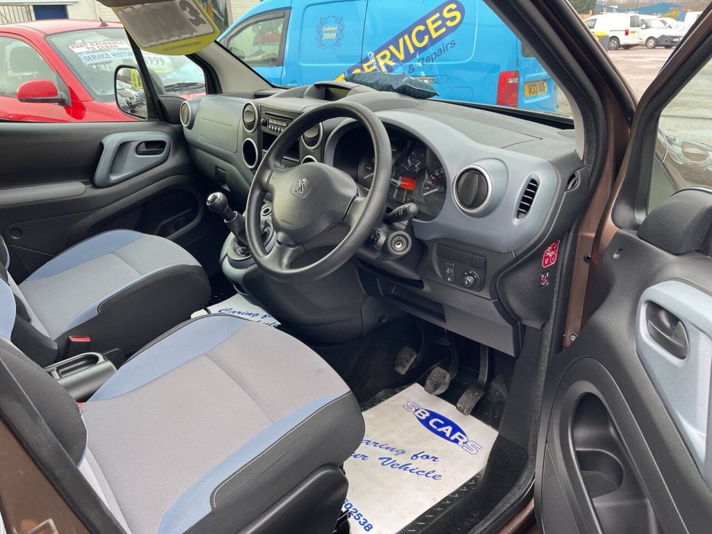 Used Peugeot Partner Tepee 2014 for sale - 77026901: Photo 24