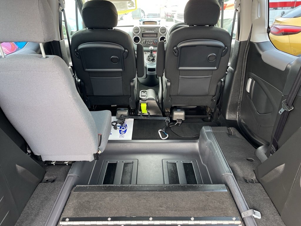 Used Peugeot Partner Tepee 2014 for sale - 77026901: Photo 9