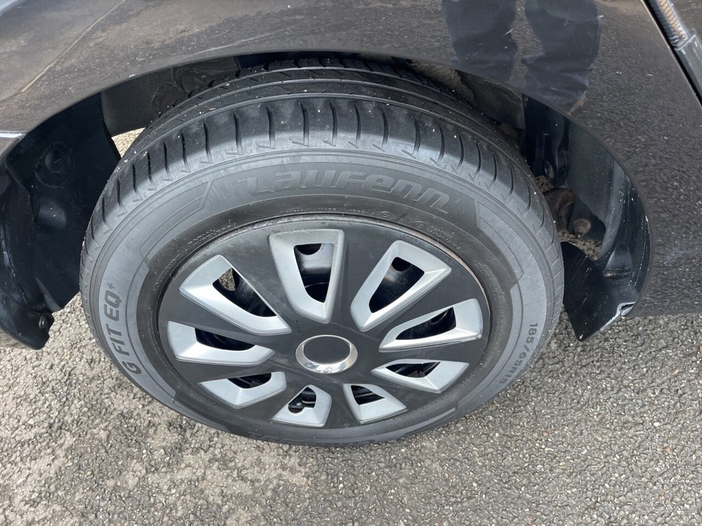 Used Dacia Logan MCV 2015 for sale - 76570401: Photo 16