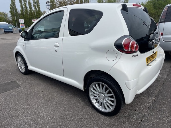 Used Toyota AYGO 2012 for sale - 74483500: Photo 7