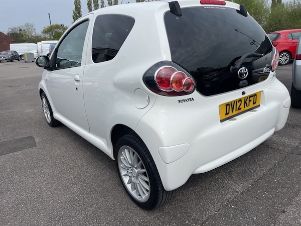Used Toyota AYGO 2012 for sale - 74483500: Photo 8