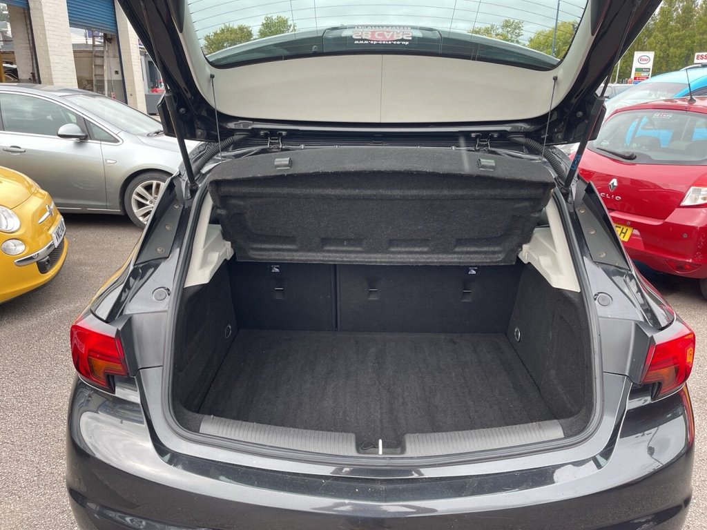 Used Vauxhall Astra 2016 for sale - 76202663: Photo 10