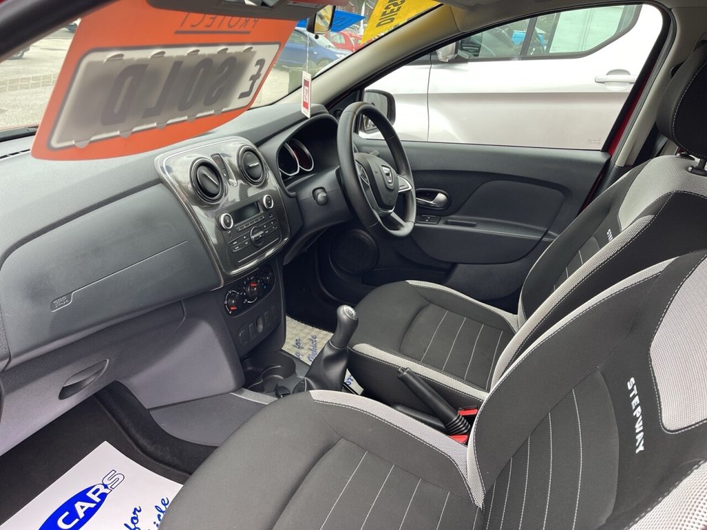 Used Dacia Sandero Stepway 2017 for sale - 77733930: Photo 20