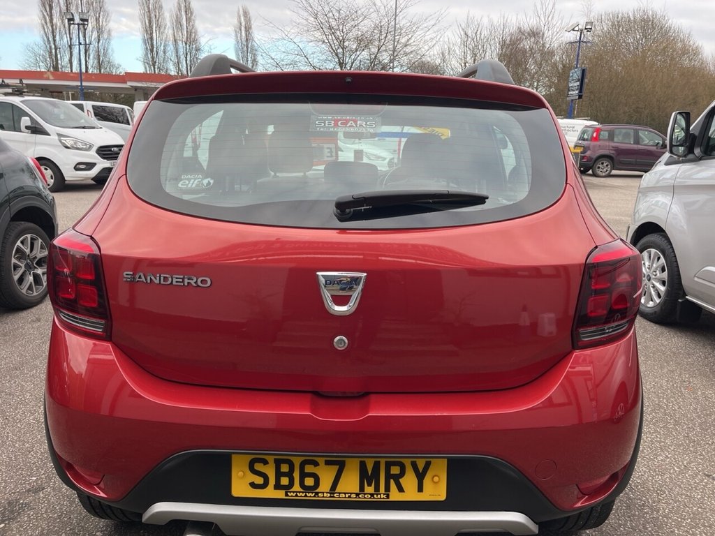 Used Dacia Sandero Stepway 2017 for sale - 77733930: Photo 8