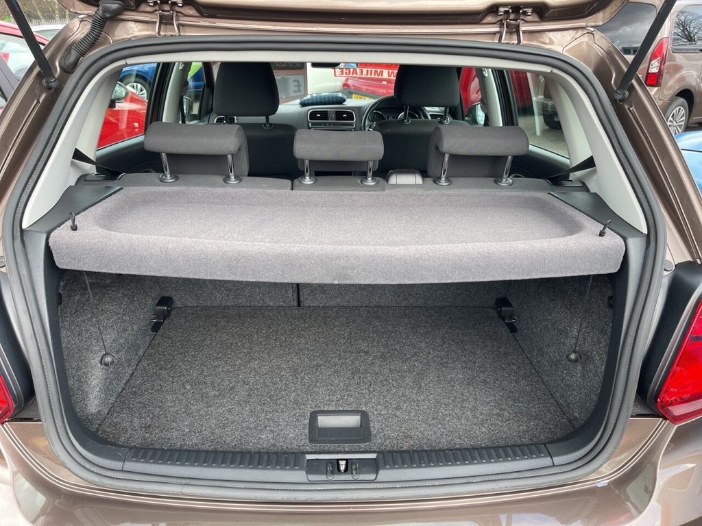 Used Volkswagen Polo 2015 for sale - 78056349: Photo 12