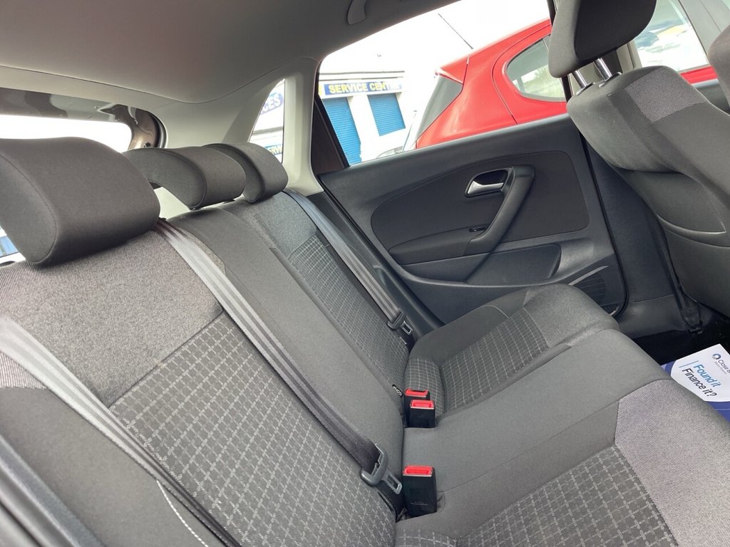 Used Volkswagen Polo 2015 for sale - 78056349: Photo 24