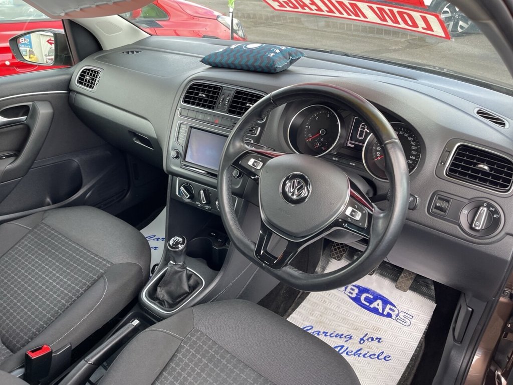 Used Volkswagen Polo 2015 for sale - 78056349: Photo 26