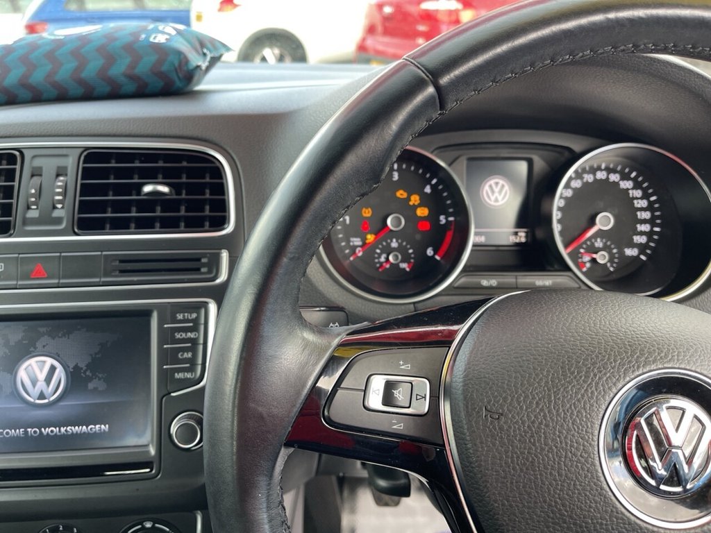 Used Volkswagen Polo 2015 for sale - 78056349: Photo 27