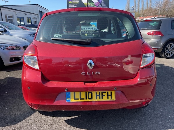 Used Renault Clio 2010 for sale - 74237187: Photo 6