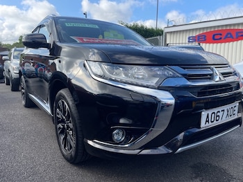 Used Mitsubishi Outlander 2017 for sale - 75181923: Photo