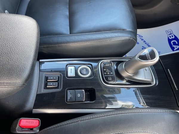 Used Mitsubishi Outlander 2017 for sale - 75181923: Photo 5