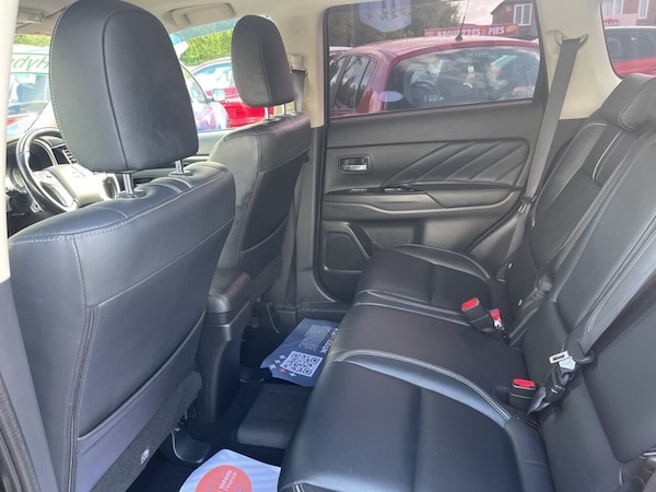 Used Mitsubishi Outlander 2017 for sale - 75181923: Photo 9