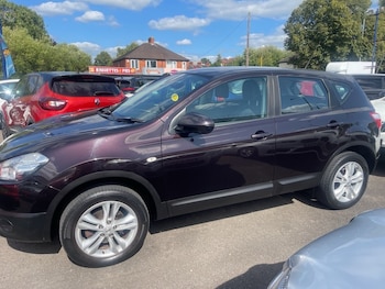 Used Nissan Qashqai 2013 for sale - 75528189: Photo