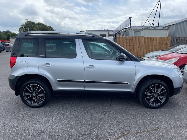 Used Skoda Yeti 2013 for sale - 75087127: Photo 2
