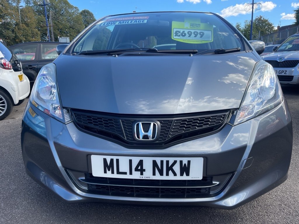 Used Honda Jazz 2014 for sale - 76029661: Photo 1