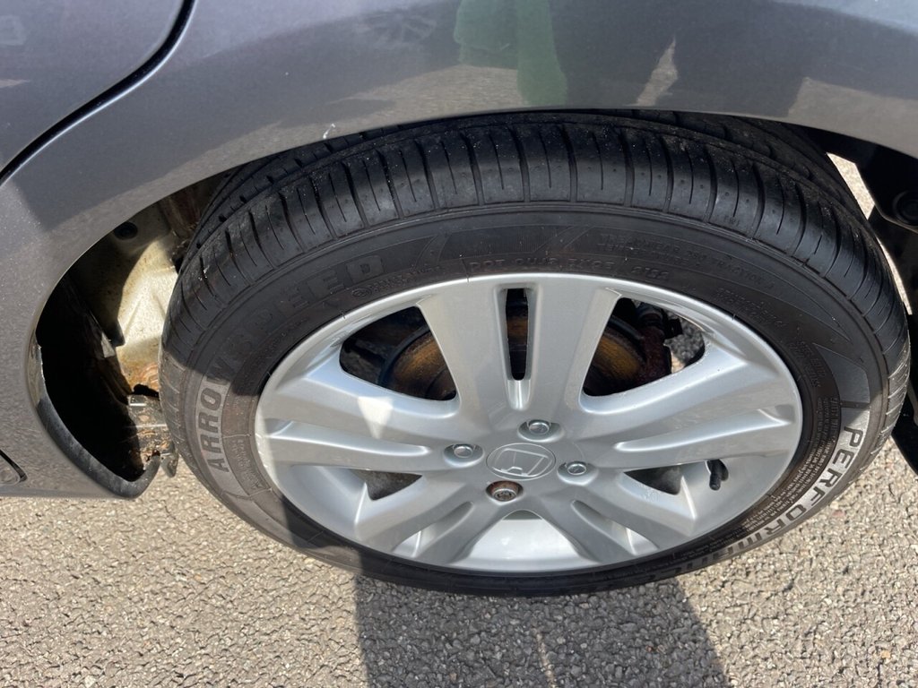 Used Honda Jazz 2014 for sale - 76029661: Photo 20