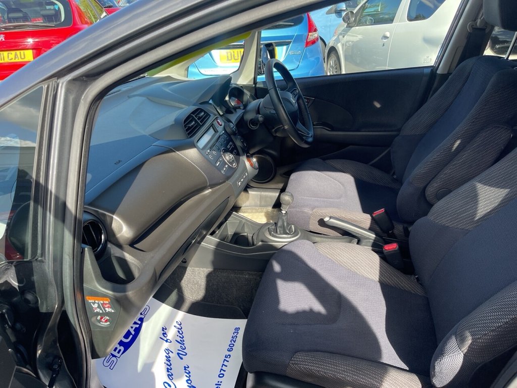 Used Honda Jazz 2014 for sale - 76029661: Photo 22