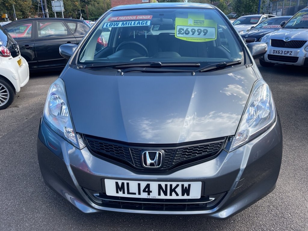 Used Honda Jazz 2014 for sale - 76029661: Photo 3