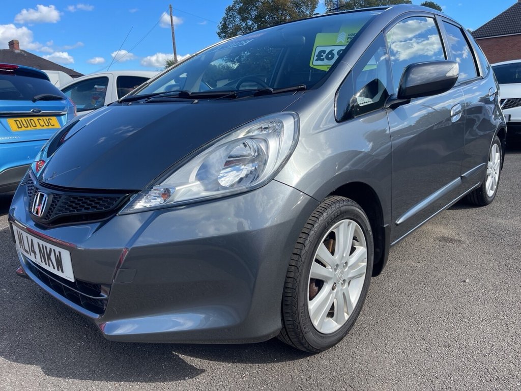 Used Honda Jazz 2014 for sale - 76029661: Photo 4